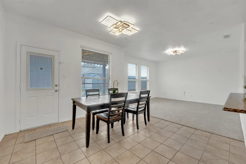 144 Creek Terrace Drive Saginaw, TX 76131