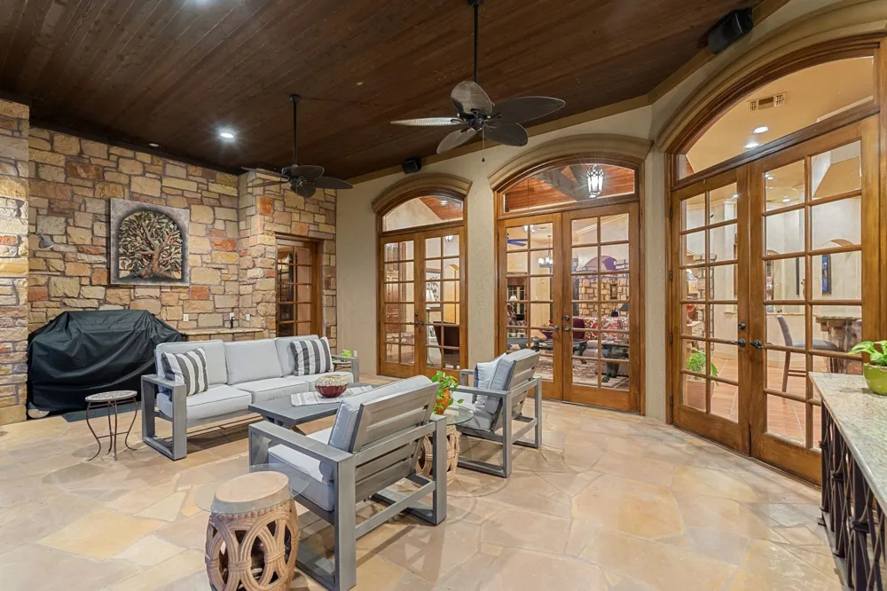 481 Chimney Cove Drive Marble Falls, TX 78654