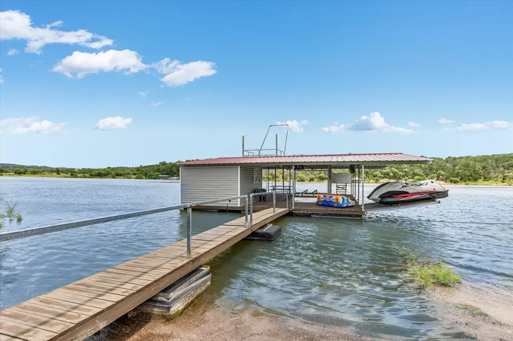 481 Chimney Cove Drive Marble Falls, TX 78654