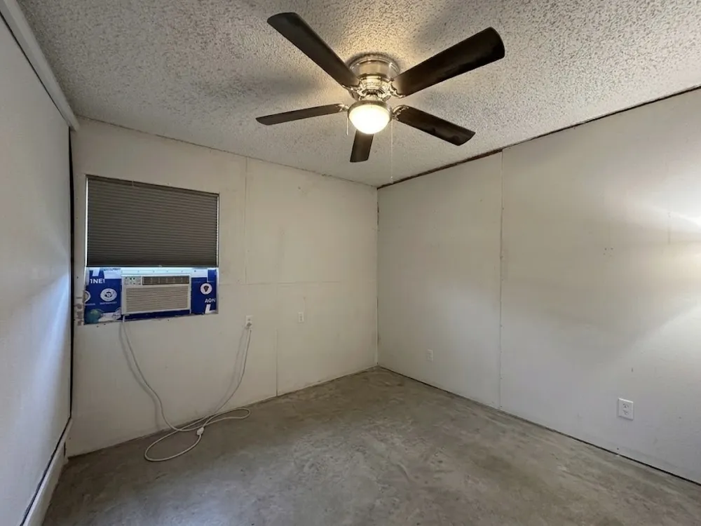 10976 US Highway 80 Fruitvale, TX 75127