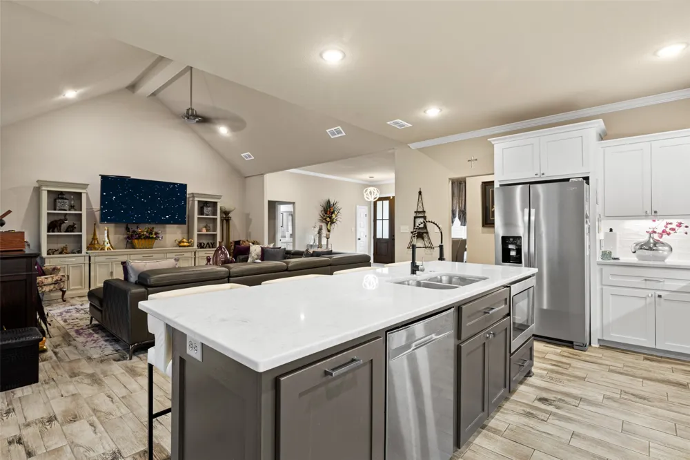 168 Stonegate Carthage, TX 75633
