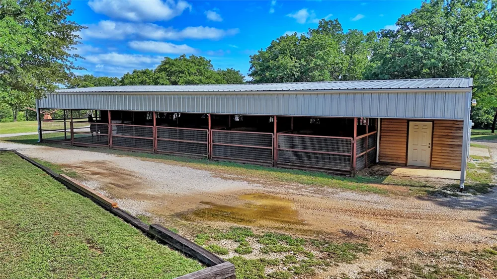 4509 Lazy E Road St Jo, TX 76265
