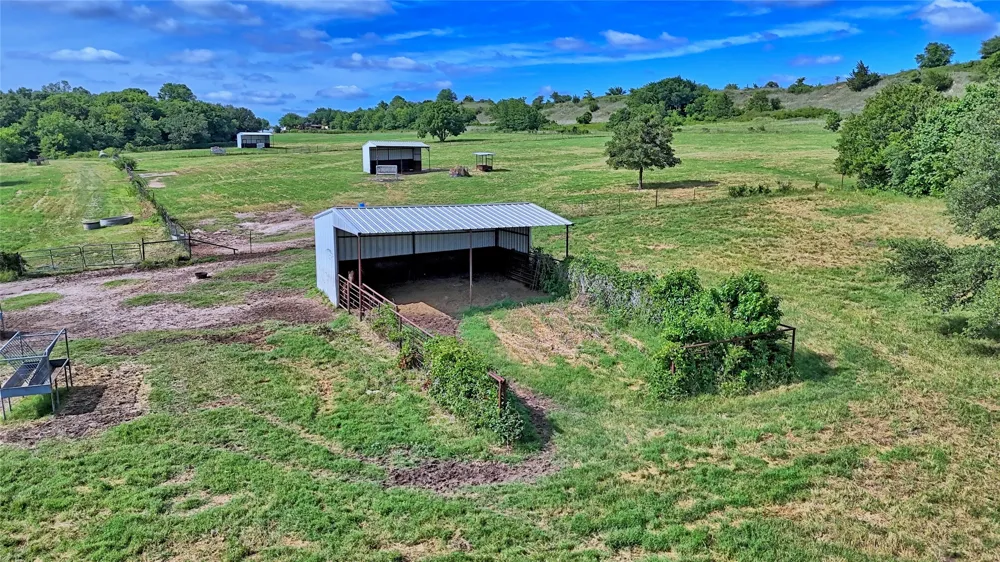 4509 Lazy E Road St Jo, TX 76265