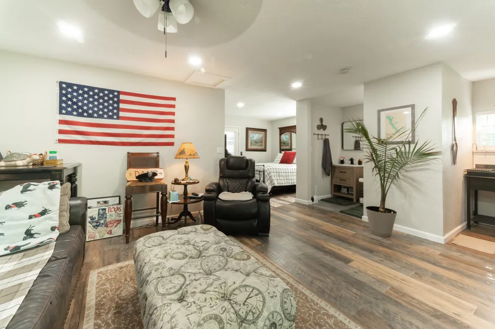 131 Lakeway Lane Gun Barrel City, TX 75156