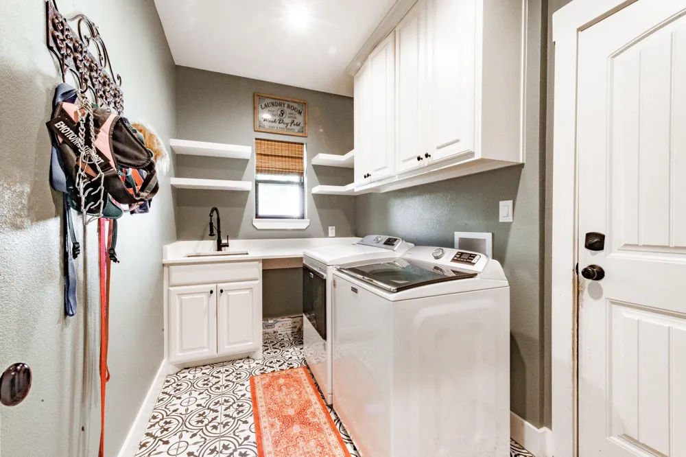 131 Lakeway Lane Gun Barrel City, TX 75156