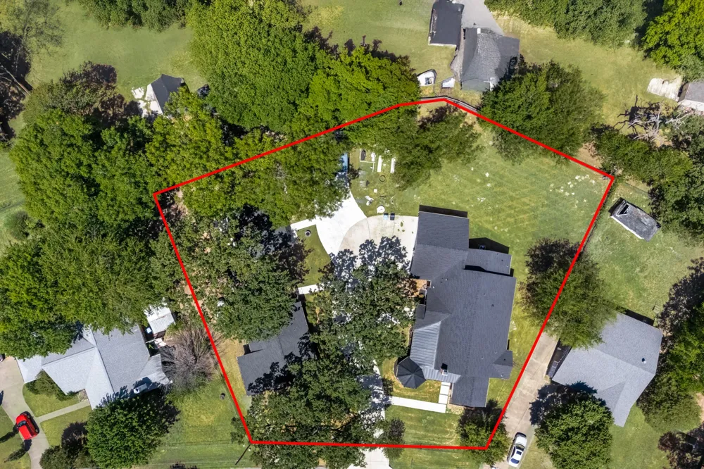131 Lakeway Lane Gun Barrel City, TX 75156