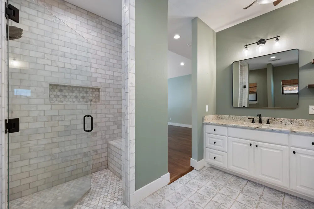 131 Lakeway Lane Gun Barrel City, TX 75156