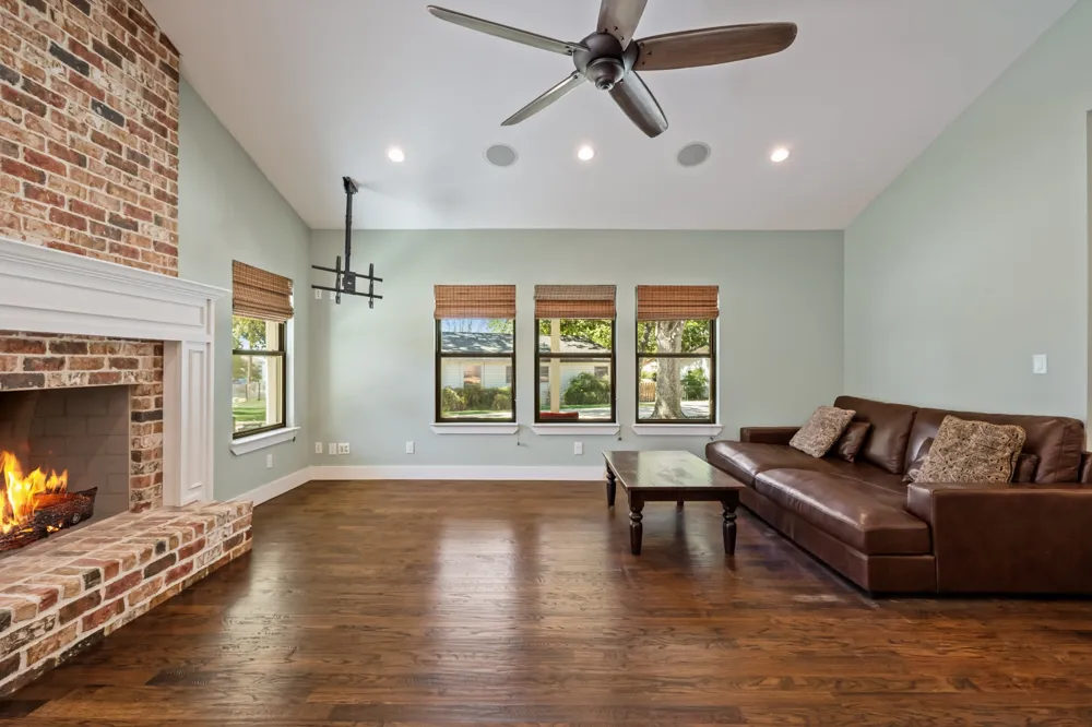 131 Lakeway Lane Gun Barrel City, TX 75156