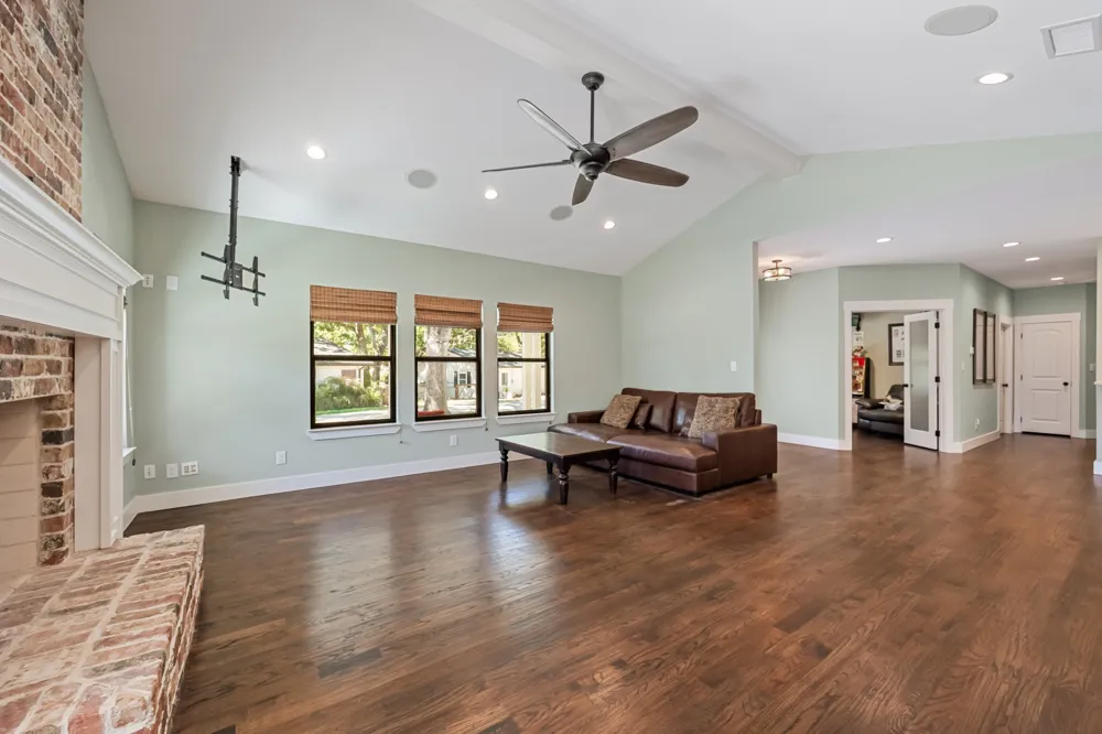 131 Lakeway Lane Gun Barrel City, TX 75156