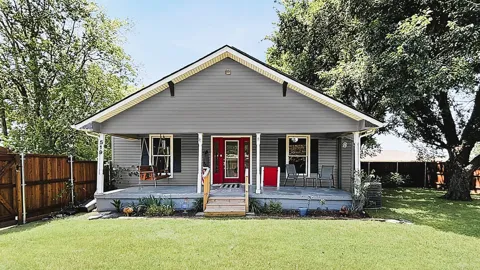 519 W Fm 545