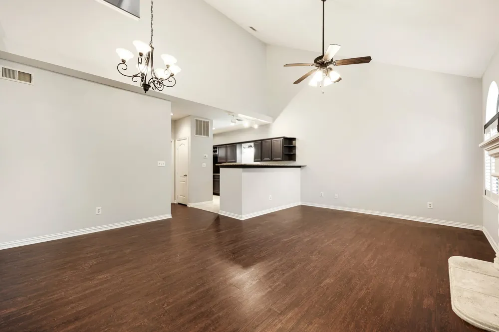 2800 Keller Springs Road #4C Carrollton, TX 75006