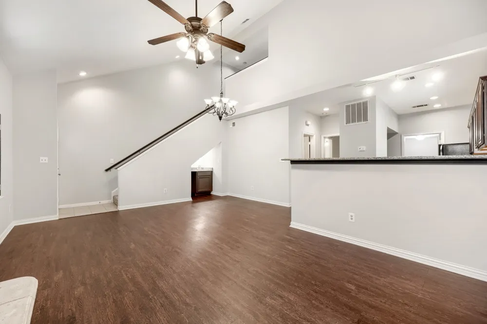 2800 Keller Springs Road #4C Carrollton, TX 75006