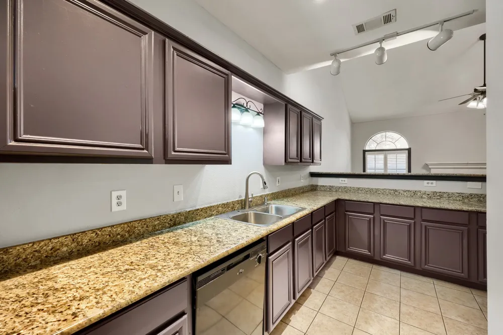 2800 Keller Springs Road #4C Carrollton, TX 75006