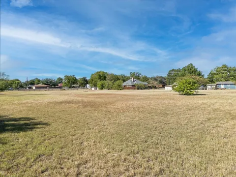 1018 Mockingbird Lane