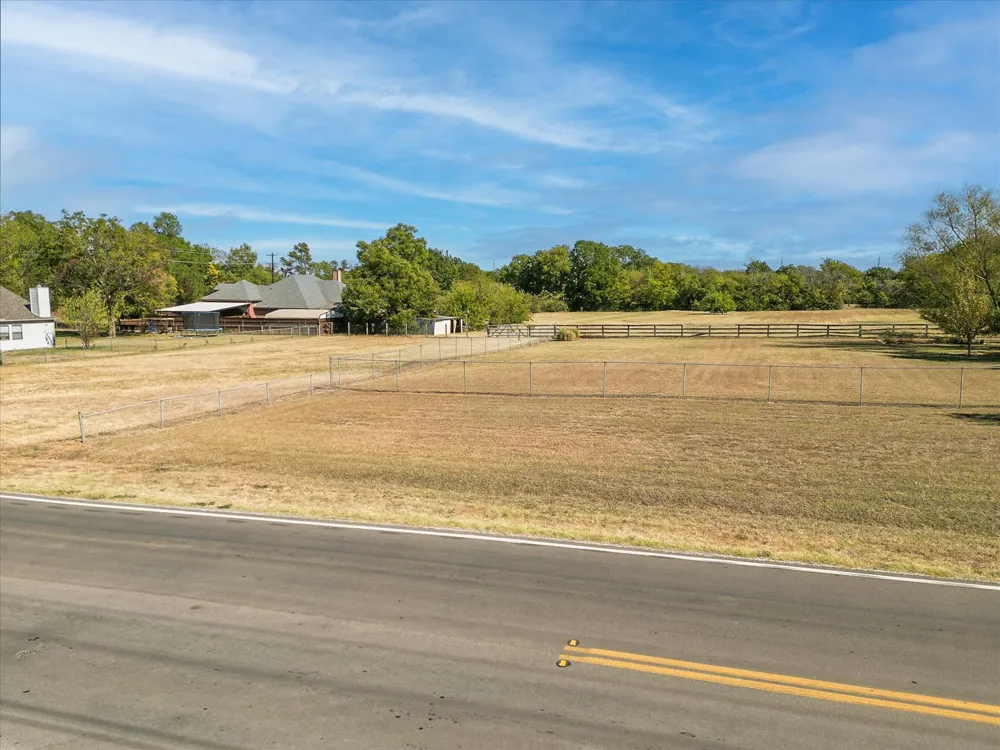 1018 Mockingbird Lane Denton, TX 76209