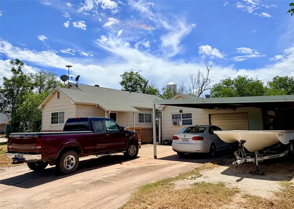 912 Locust Merkel, TX 79536
