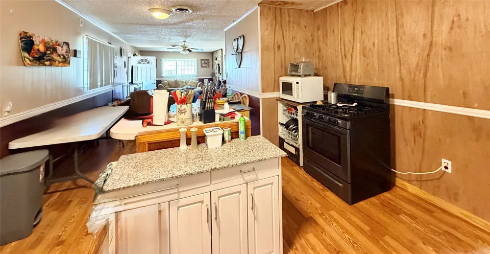 912 Locust Merkel, TX 79536