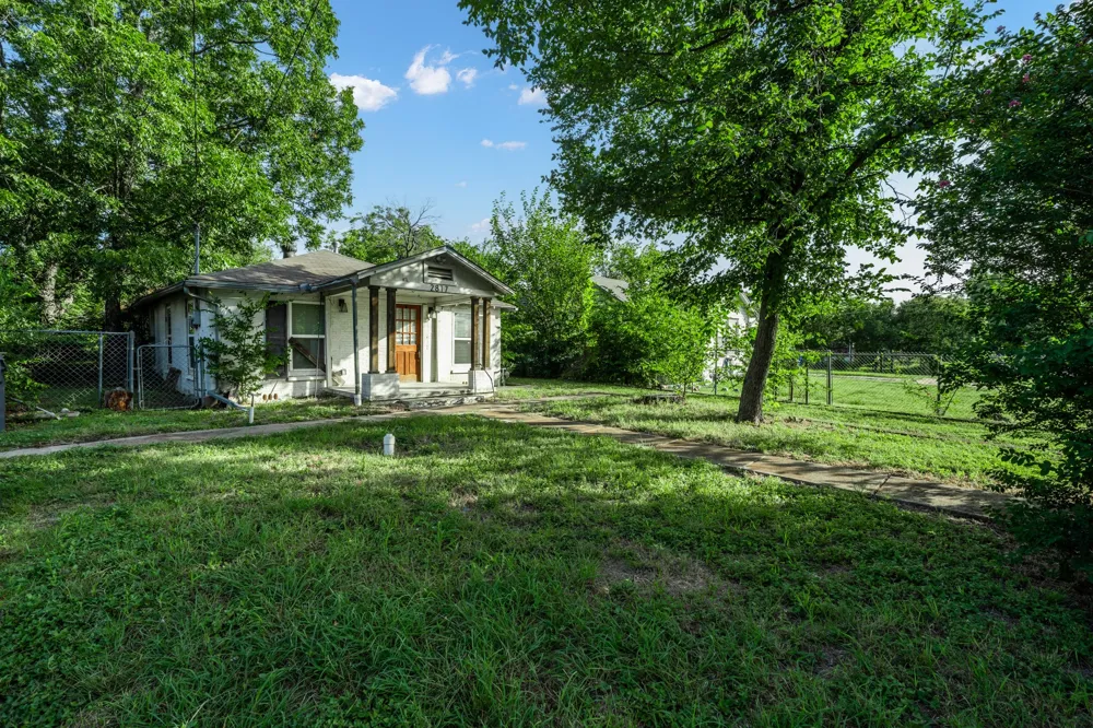 2817 Burnett Avenue Waco, TX 76711
