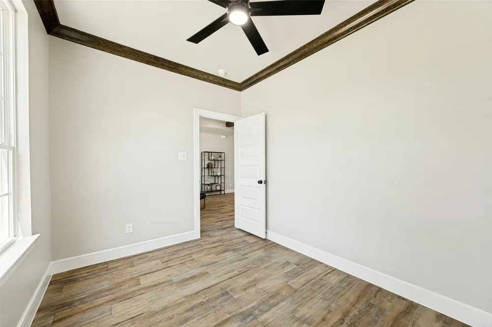 310 Cottonwood Leonard, TX 75452