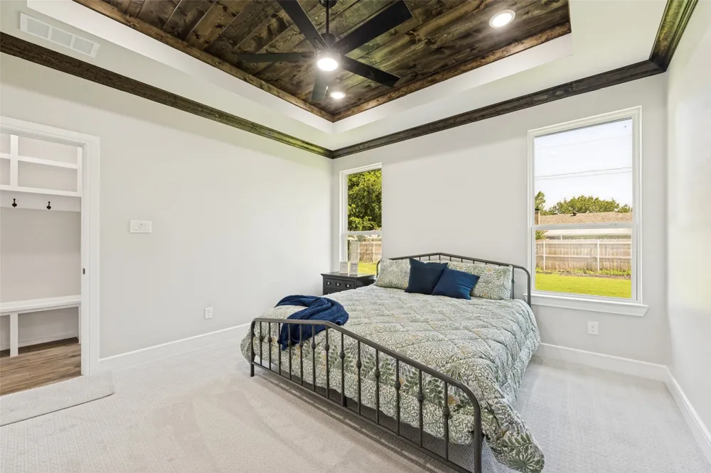 310 Cottonwood Leonard, TX 75452