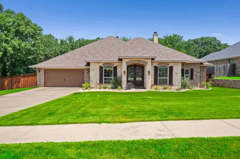 508 Oak Forest Court