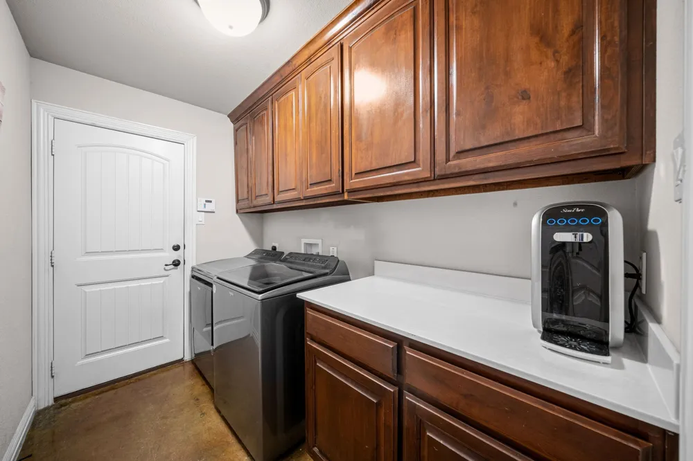 508 Oak Forest Court Kennedale, TX 76060