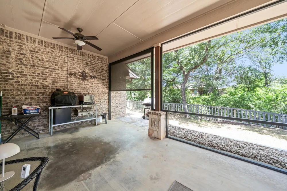 508 Oak Forest Court Kennedale, TX 76060