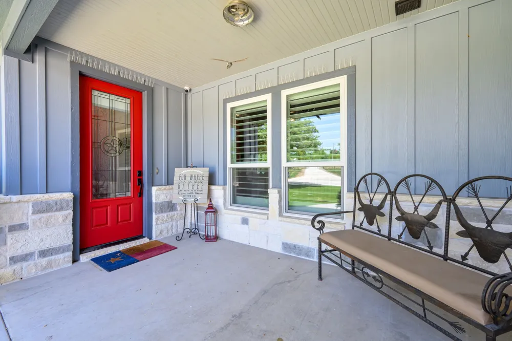 1665 Overlook Ridge Bluff Dale, TX 76433