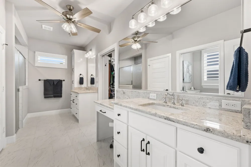 1665 Overlook Ridge Bluff Dale, TX 76433