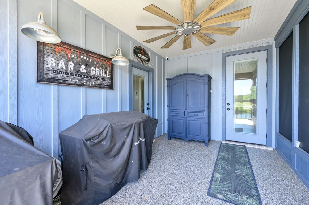 1665 Overlook Ridge Bluff Dale, TX 76433