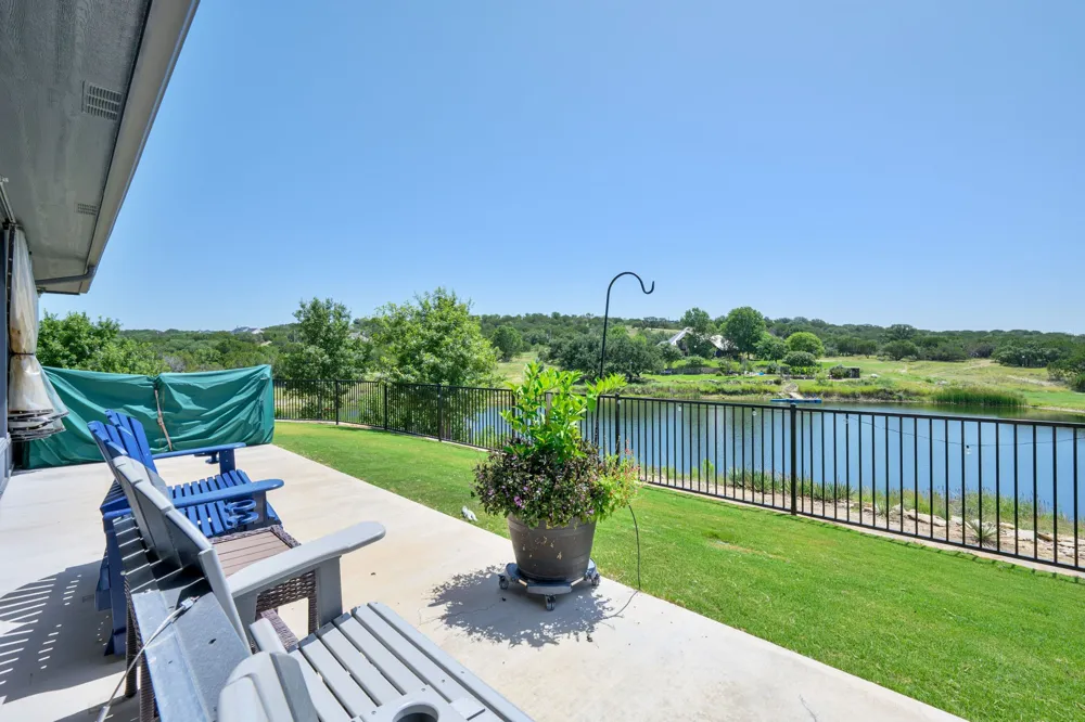 1665 Overlook Ridge Bluff Dale, TX 76433