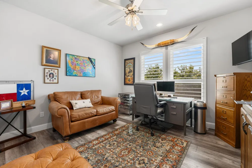 1665 Overlook Ridge Bluff Dale, TX 76433