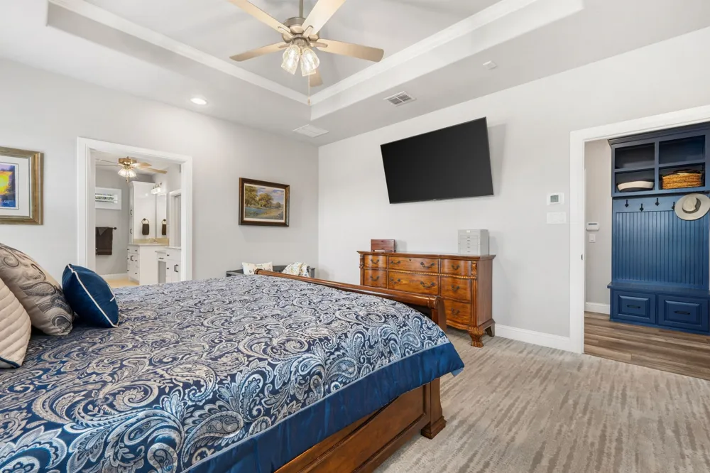 1665 Overlook Ridge Bluff Dale, TX 76433