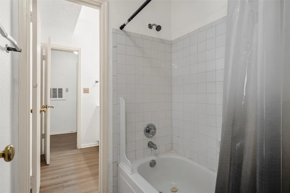 600 Bagby Avenue #7A Waco, TX 76706