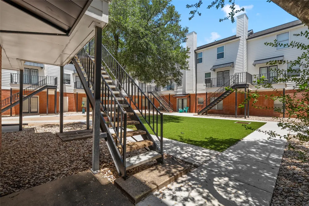 600 Bagby Avenue #7A Waco, TX 76706
