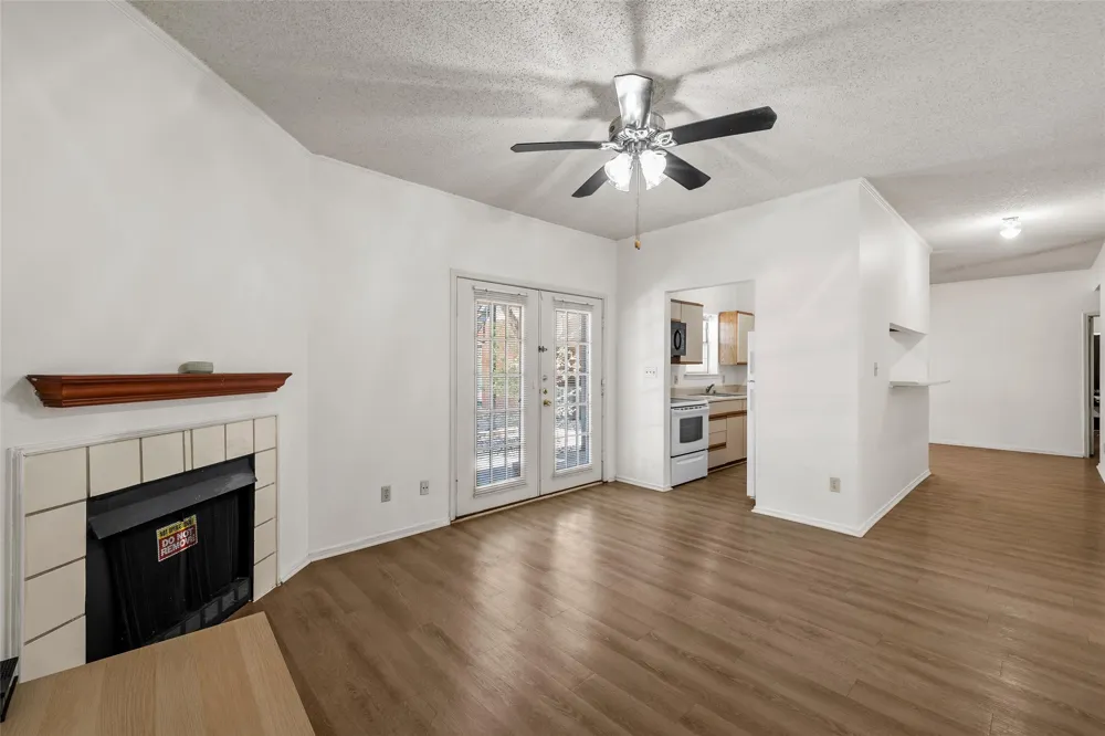 600 Bagby Avenue #7A Waco, TX 76706