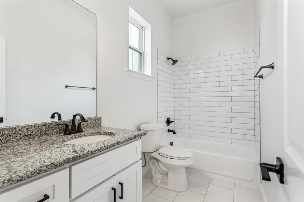 2404 Acorn Court Sachse, TX 75048