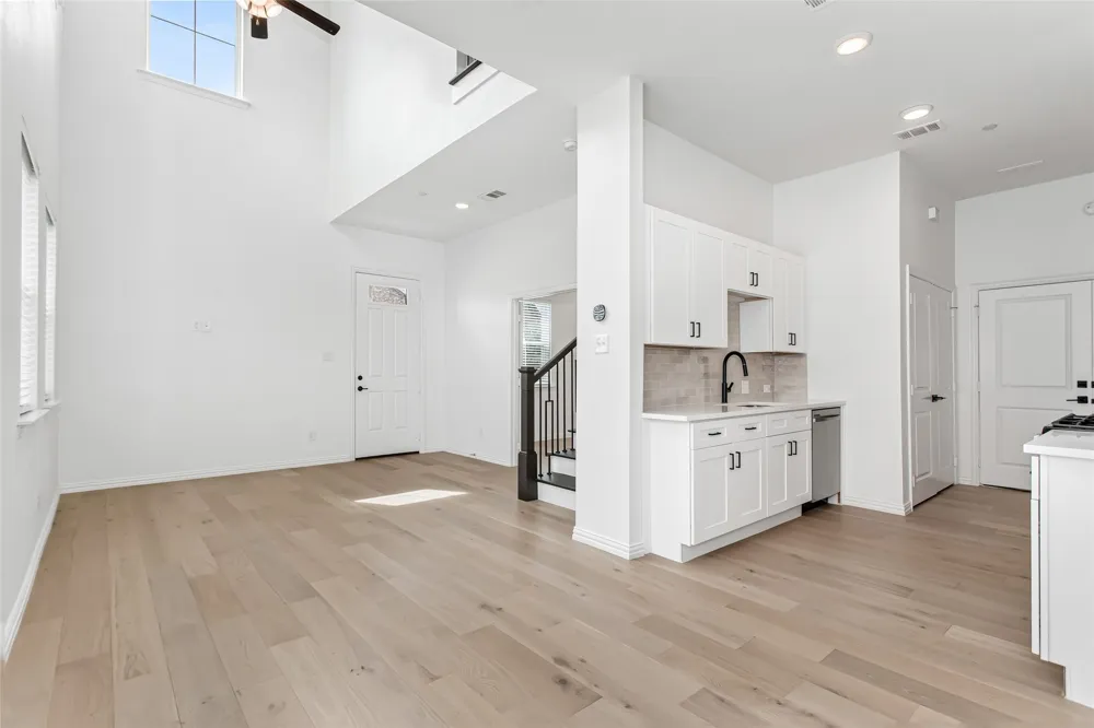2404 Acorn Court Sachse, TX 75048