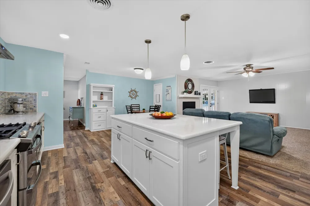701 E Main Street Tioga, TX 76271