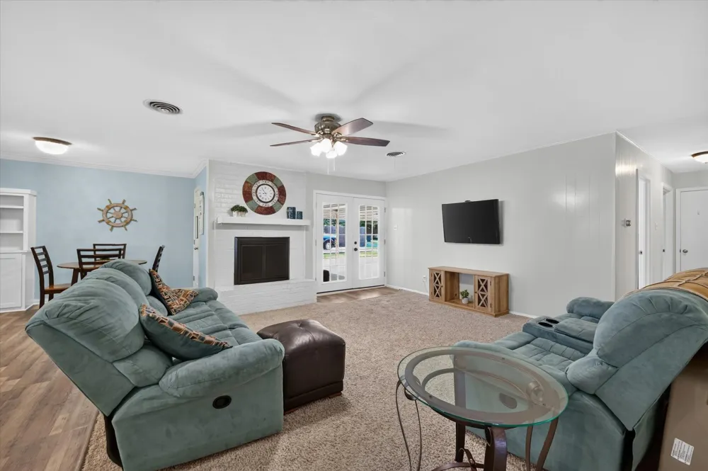 701 E Main Street Tioga, TX 76271