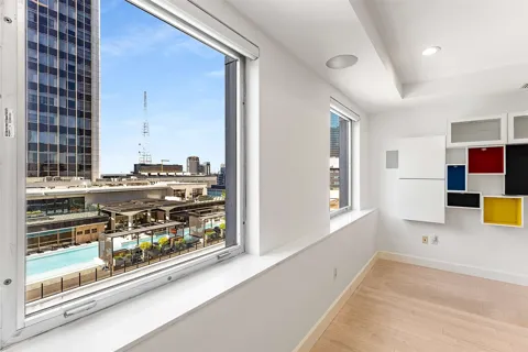 1505 Elm Street #1003