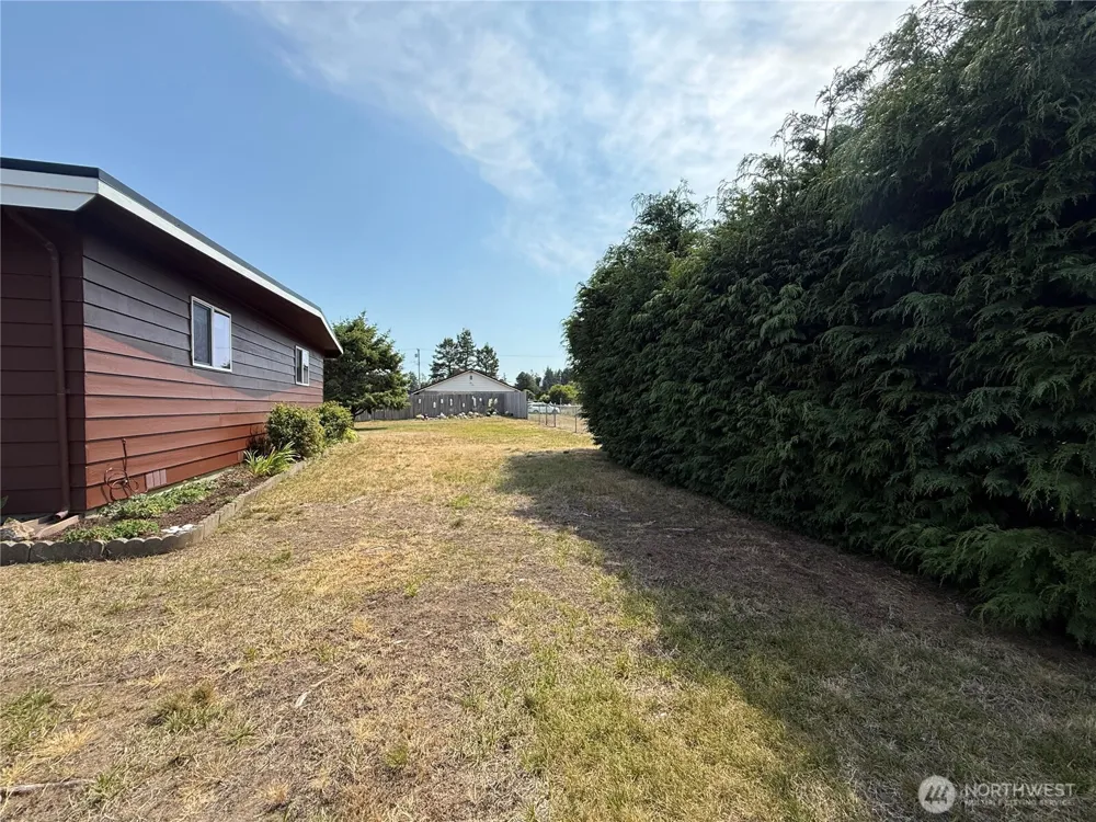 201 W Seattle Avenue Westport, WA 98595