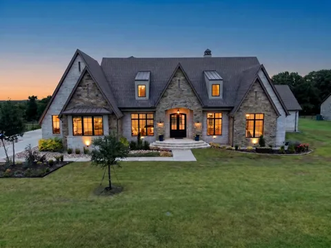 413 Charlie Joseph Drive