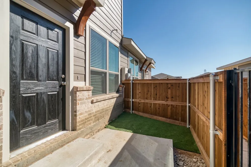 711 Harvest Moon Drive Venus, TX 76084