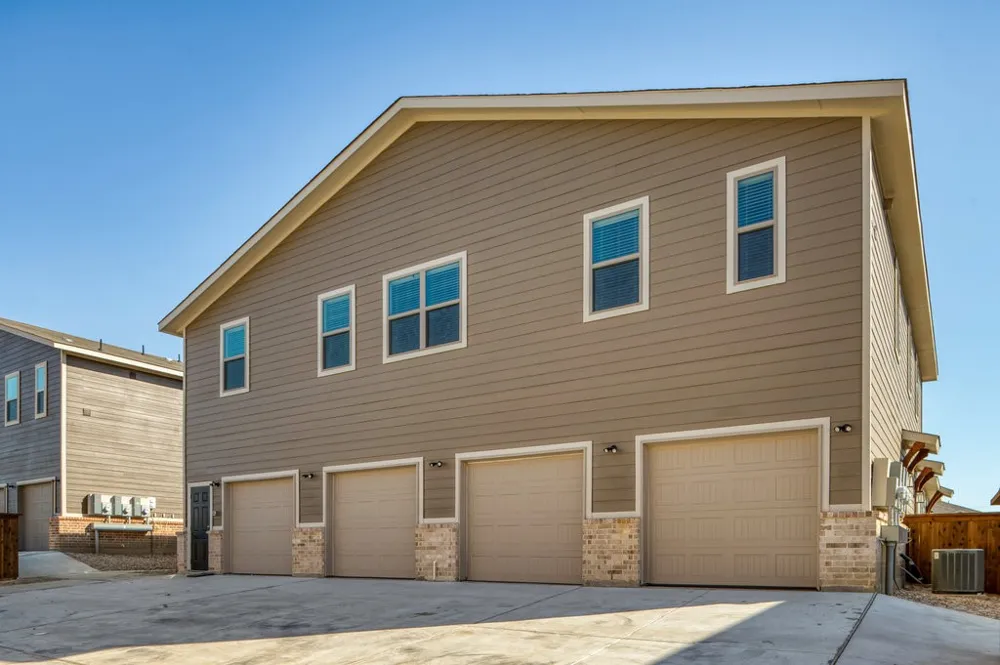 711 Harvest Moon Drive Venus, TX 76084