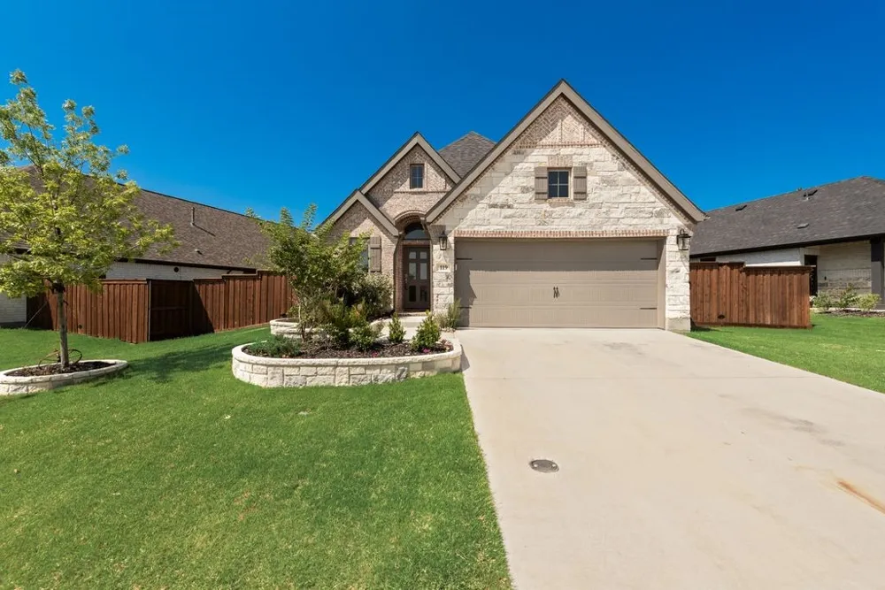 119 Palo Duro Bend Rhome, TX 76078