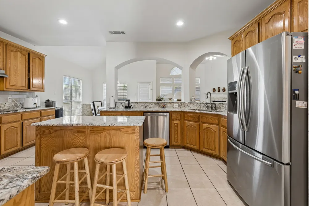 717 Morningside Trail Murphy, TX 75094