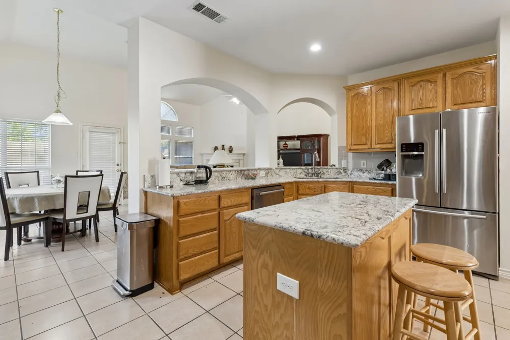 717 Morningside Trail Murphy, TX 75094