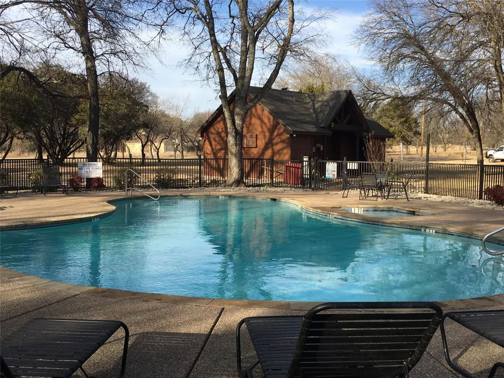 33068 Woodcrest Drive Whitney, TX 76692