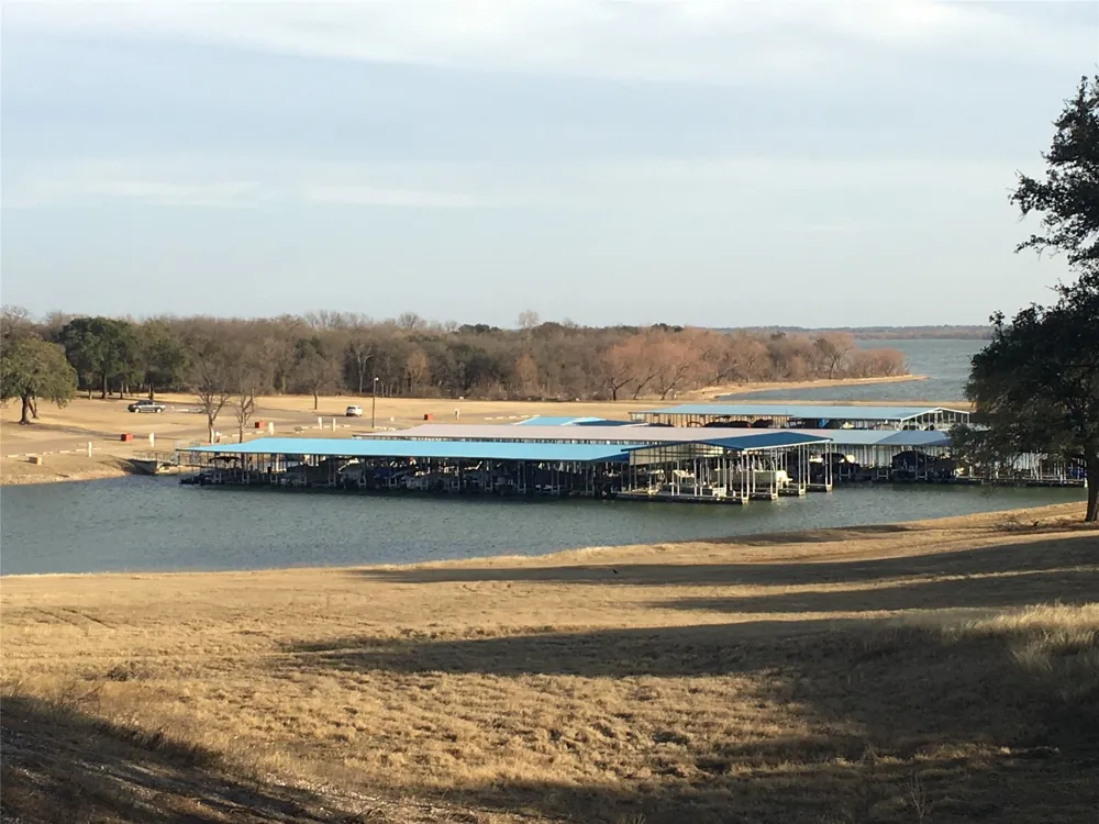 33068 Woodcrest Drive Whitney, TX 76692